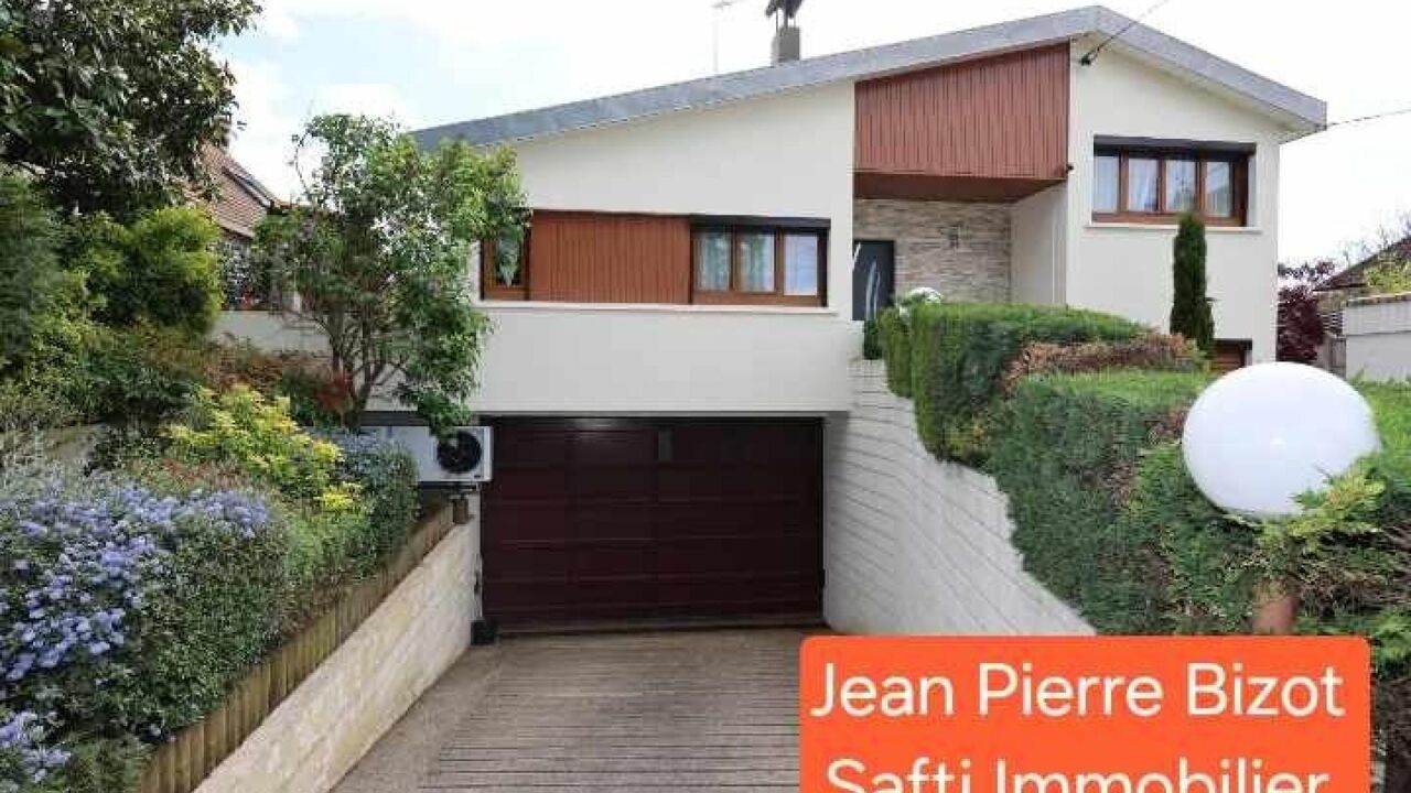 maison 7 pièces 140 m2 à vendre à Chilly-Mazarin (91380)