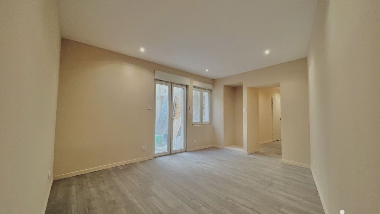 appartement 3 pièces 73 m2 à vendre à Moulins-Lès-Metz (57160)