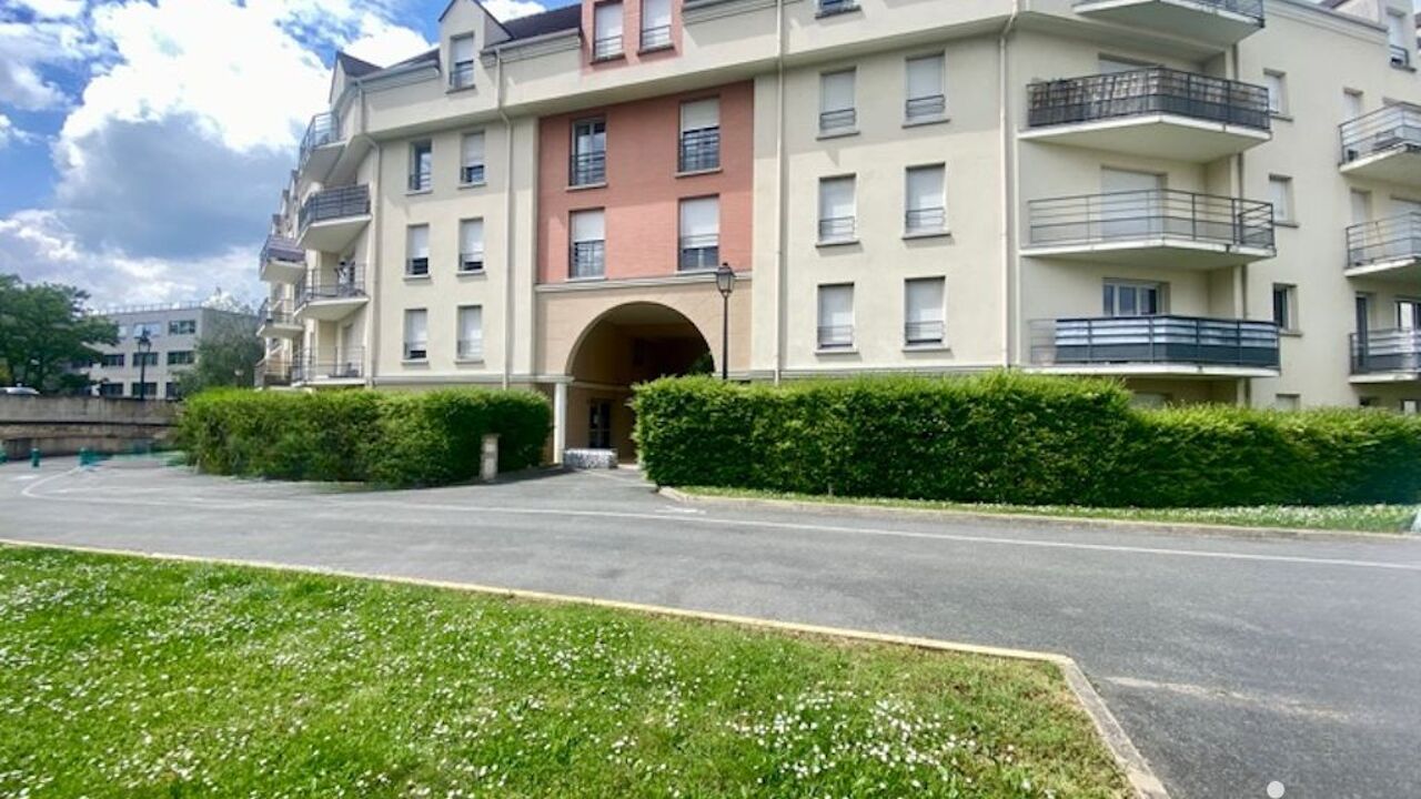 appartement 3 pièces 65 m2 à vendre à Melun (77000)