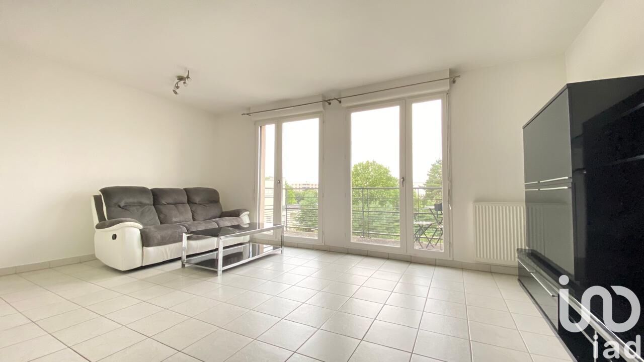 appartement 3 pièces 63 m2 à vendre à Élancourt (78990)