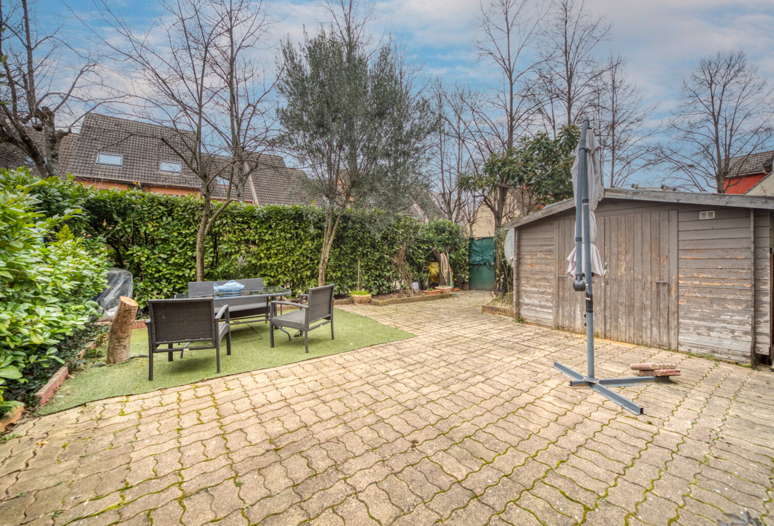 94 m2 (3/4 chambres) + 96 m2 jardin, très bon état, prox tram — photo 1