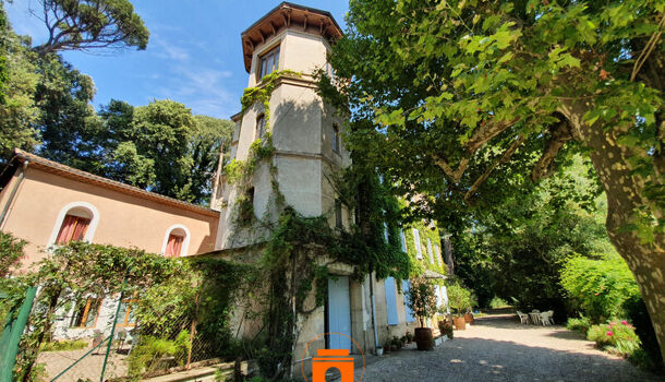 Villa / Maison 16 pièces  à vendre Montélimar 26200