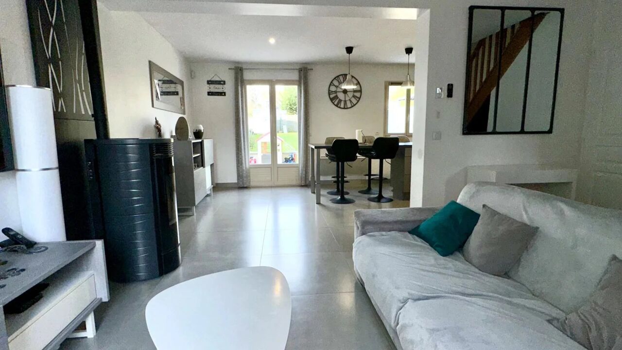 maison 4 pièces 95 m2 à vendre à Périgny (94520)