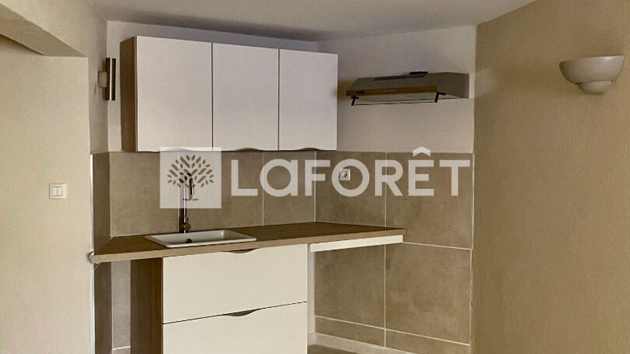 appartement 1 pièces 27 m2 à louer à Salon-de-Provence (13300)