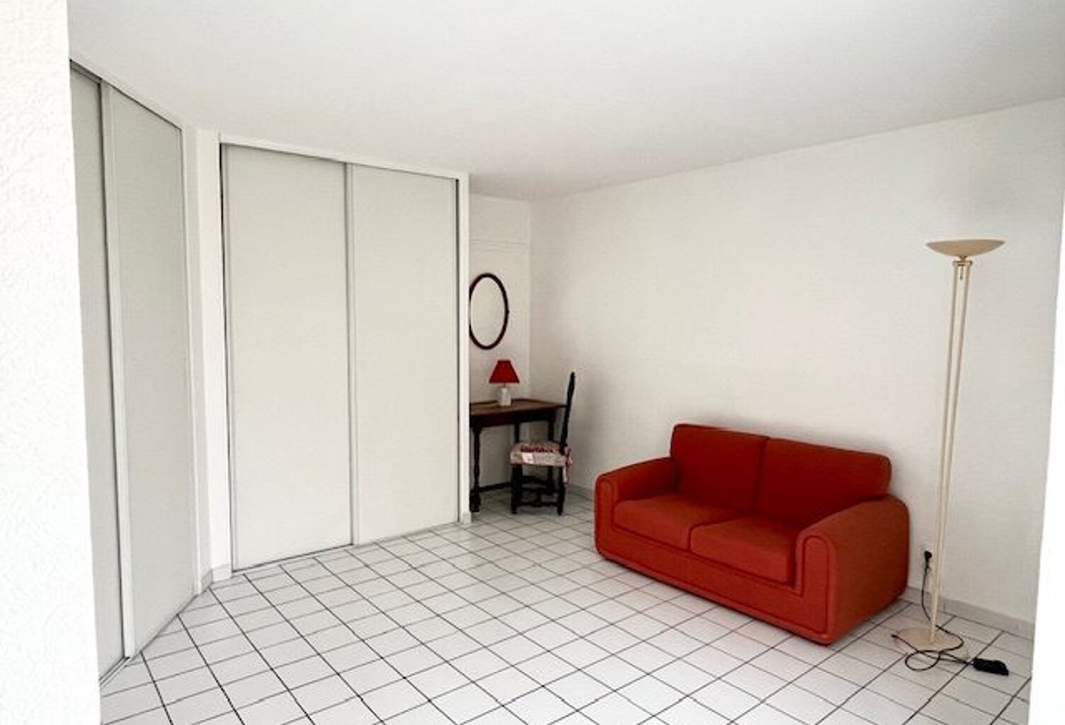 T1 BIS proche grande école — photo 1