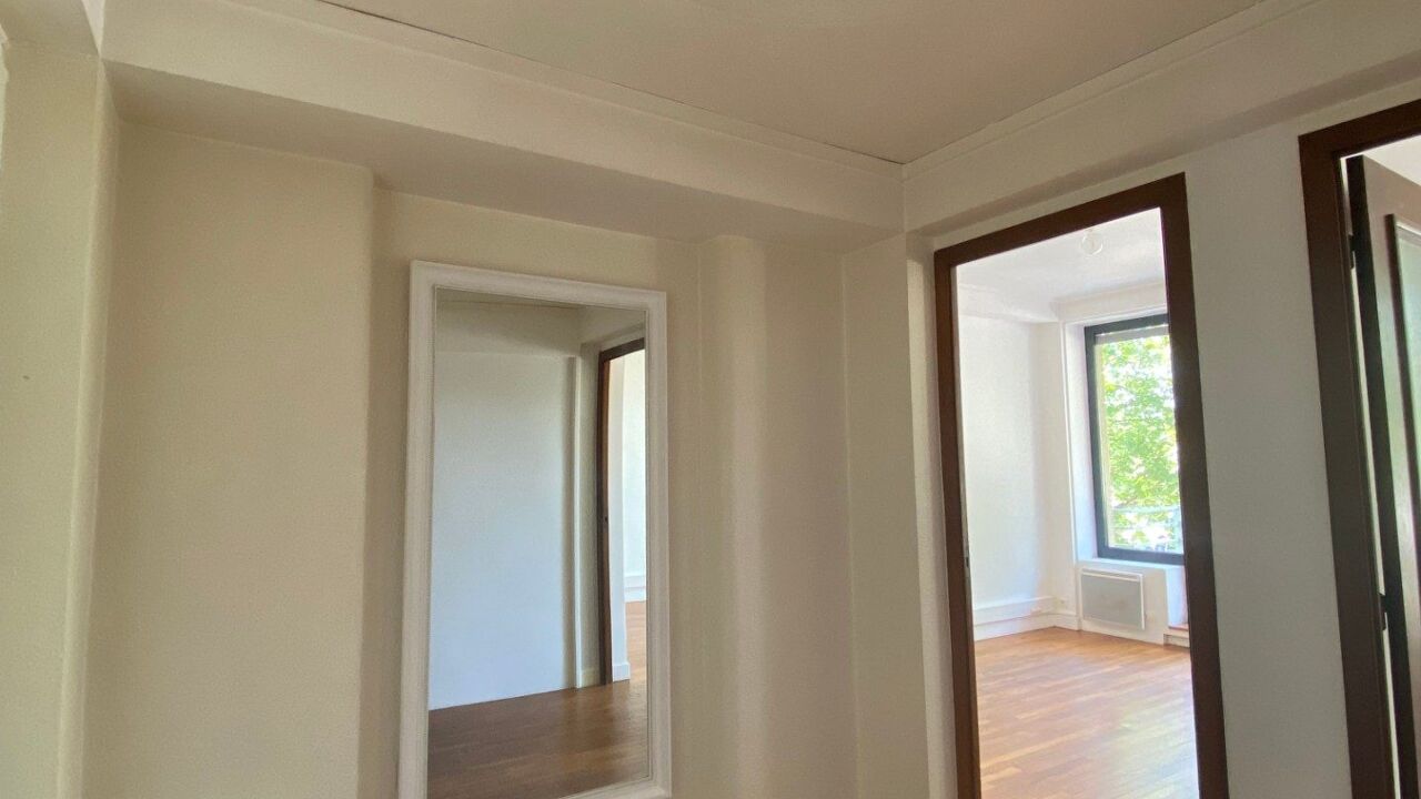 appartement 4 pièces 118 m2 à louer à Valence (26000)