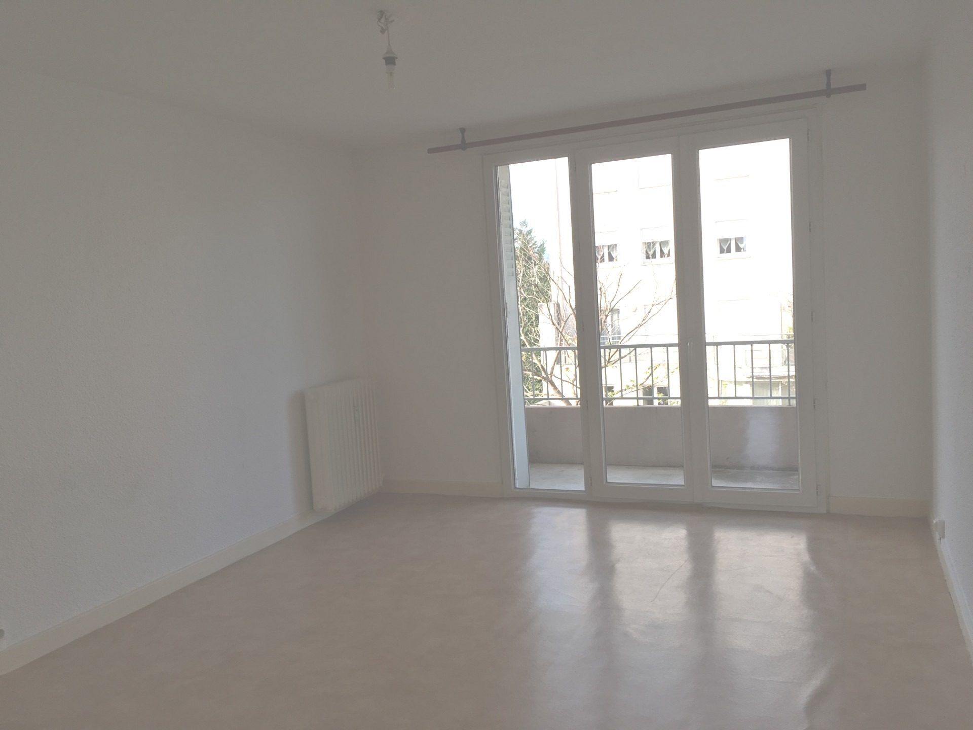 Appartement 3 pièces  à louer Valence 26000