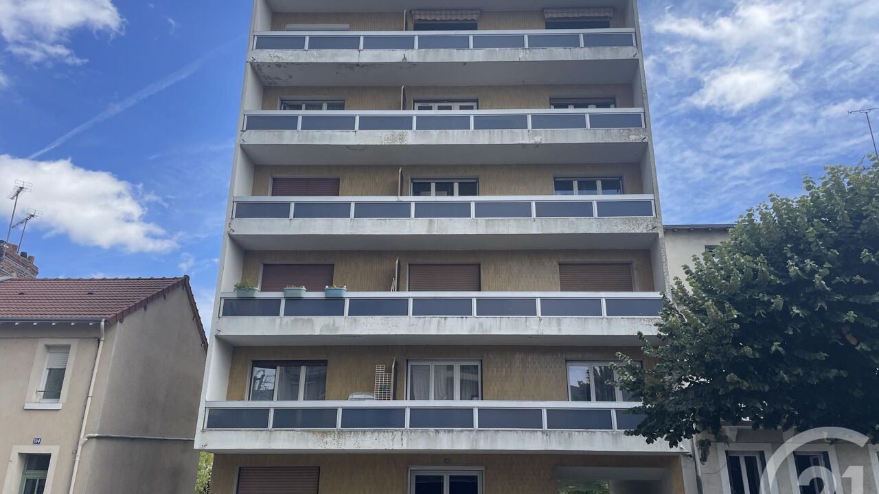 appartement 2 pièces 43 m2 à vendre à Châteauroux (36000)