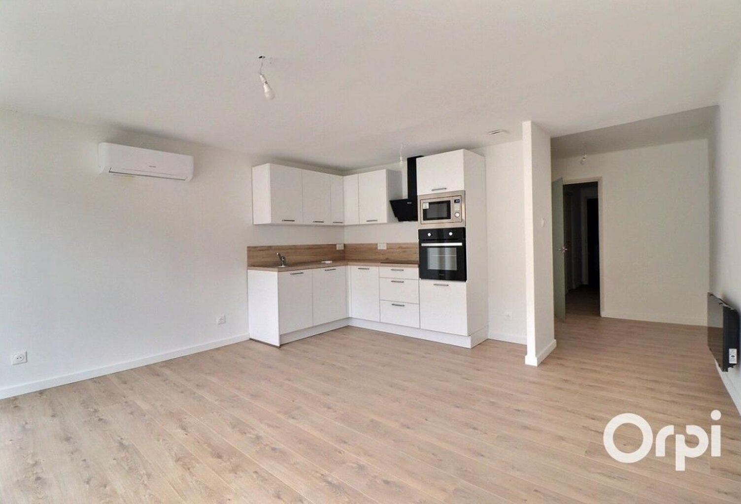 TRETS Appartement de type 3/4 - 60m2 avec balcon — photo 1