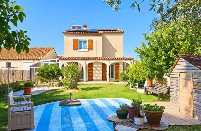 Maison familiale climatisée de 163 m² avec garage, ateliers et terrain de 918m² — photo 4