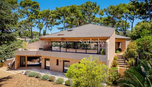 Villa / Maison 8 pièces  à vendre Sanary-sur-Mer 83110