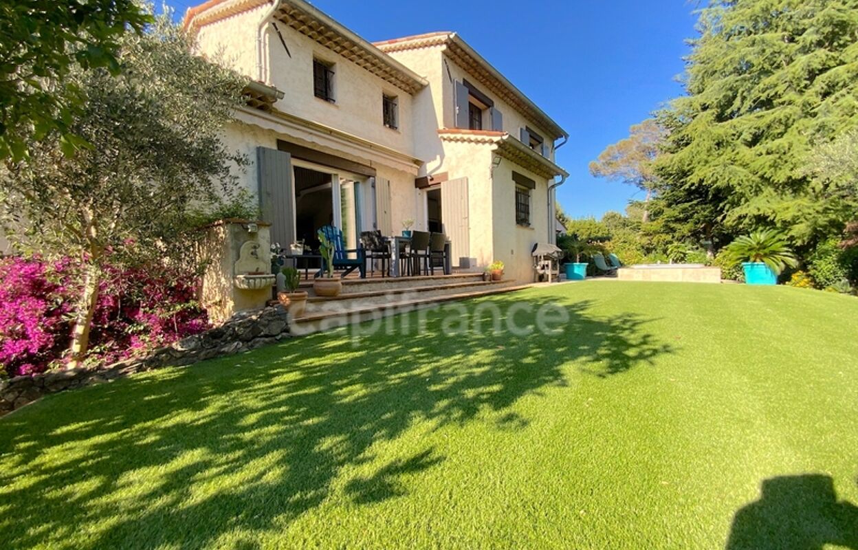 maison 6 pièces 135 m2 à vendre à Mougins (06250)