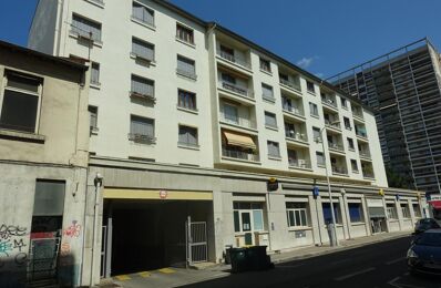 location appartement 1 940 € CC /mois à proximité de Saint-Genis-les-Ollières (69290)