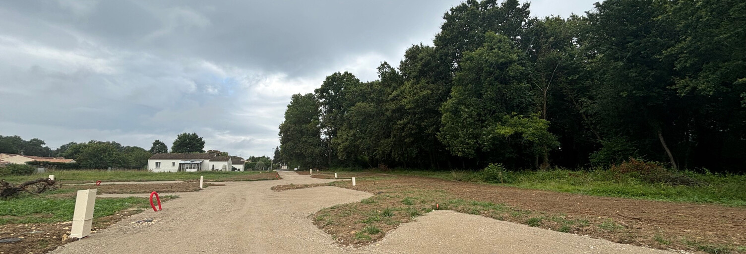 Terrain   m² à vendre à Pessines (17810)