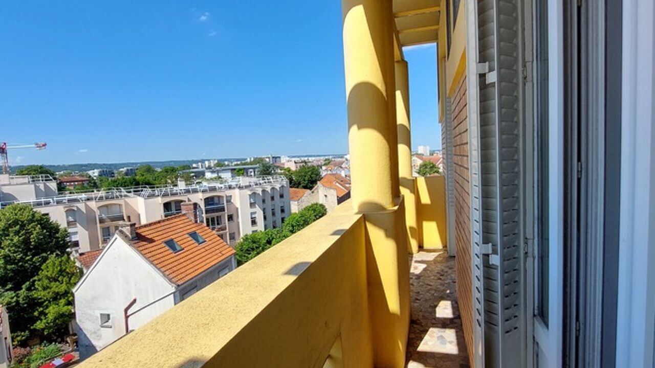 appartement 2 pièces 43 m2 à vendre à Nanterre (92000)