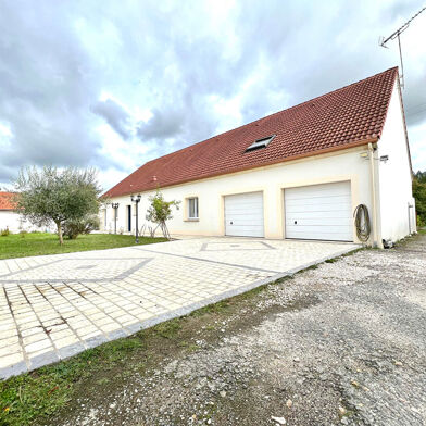 Maison 7 pièces 277 m²