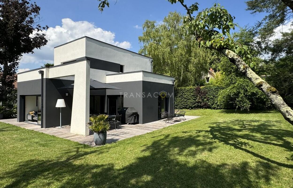 maison 4 pièces 155 m2 à vendre à Ballan-Miré (37510)