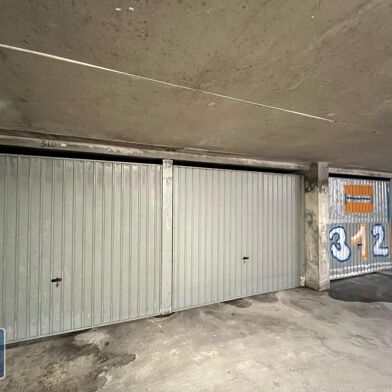 Garage  88 €