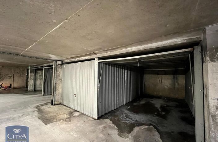 Location garage  14 m² à Chambéry (73000) — photo 2