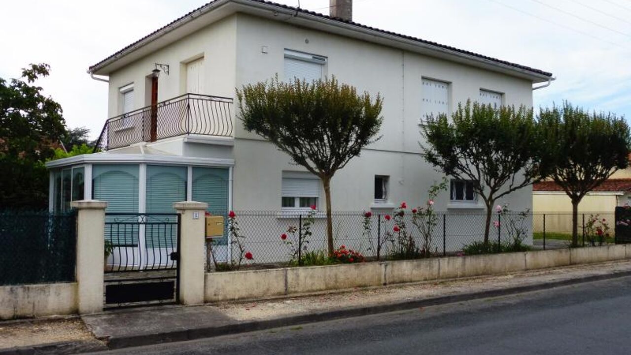 appartement 6 pièces 153 m2 à vendre à Saint-Médard-de-Guizières (33230)