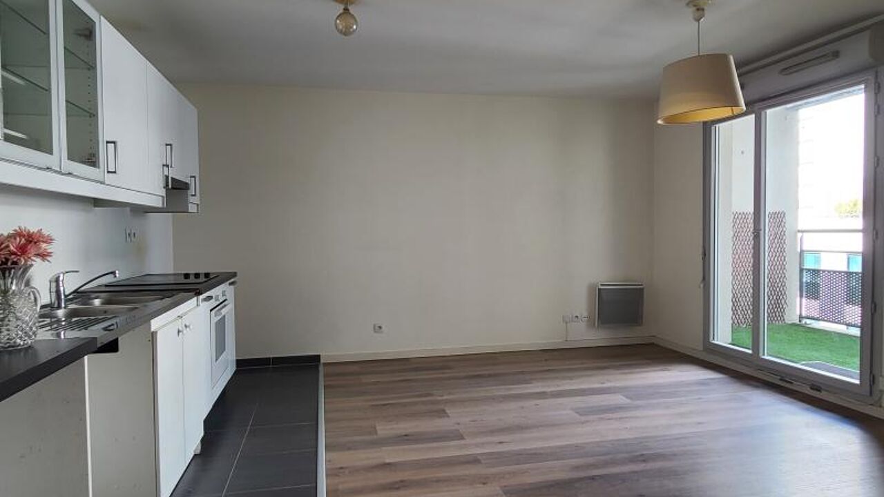 appartement 2 pièces 45 m2 à vendre à Nanterre (92000)