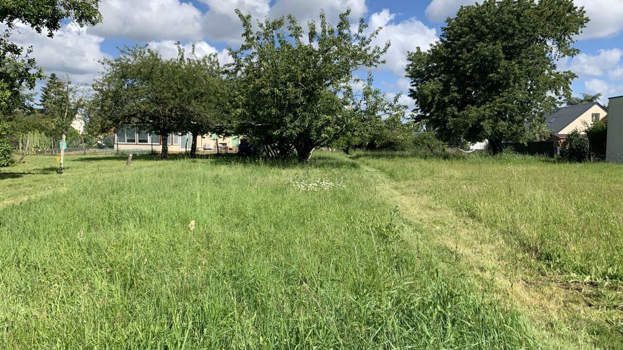 terrain  pièces 500 m2 à vendre à Sorigny (37250)