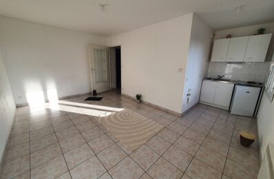 location appartement 420 € CC /mois à proximité de Hérin (59195)