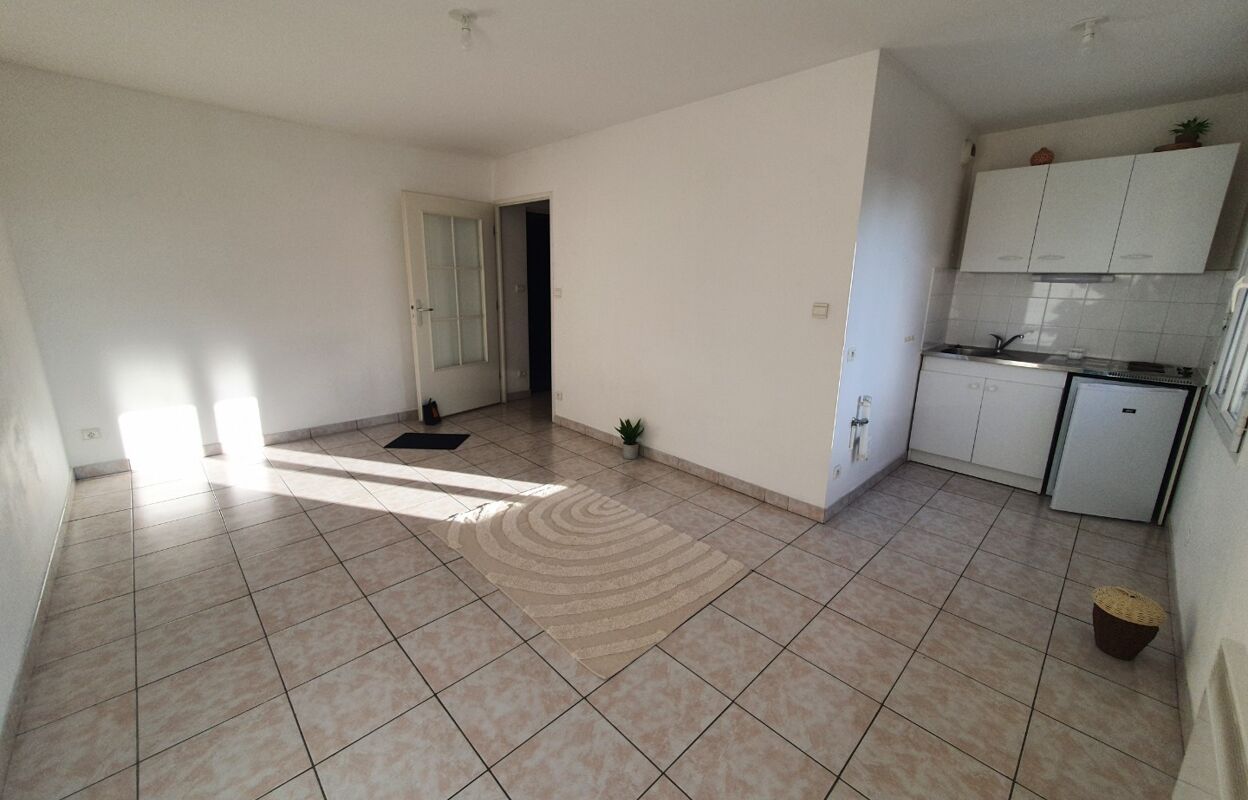 appartement  pièces 25 m2 à louer à Valenciennes (59300)