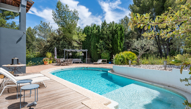 Villa / Maison 6 pièces  à vendre Aubagne 13400