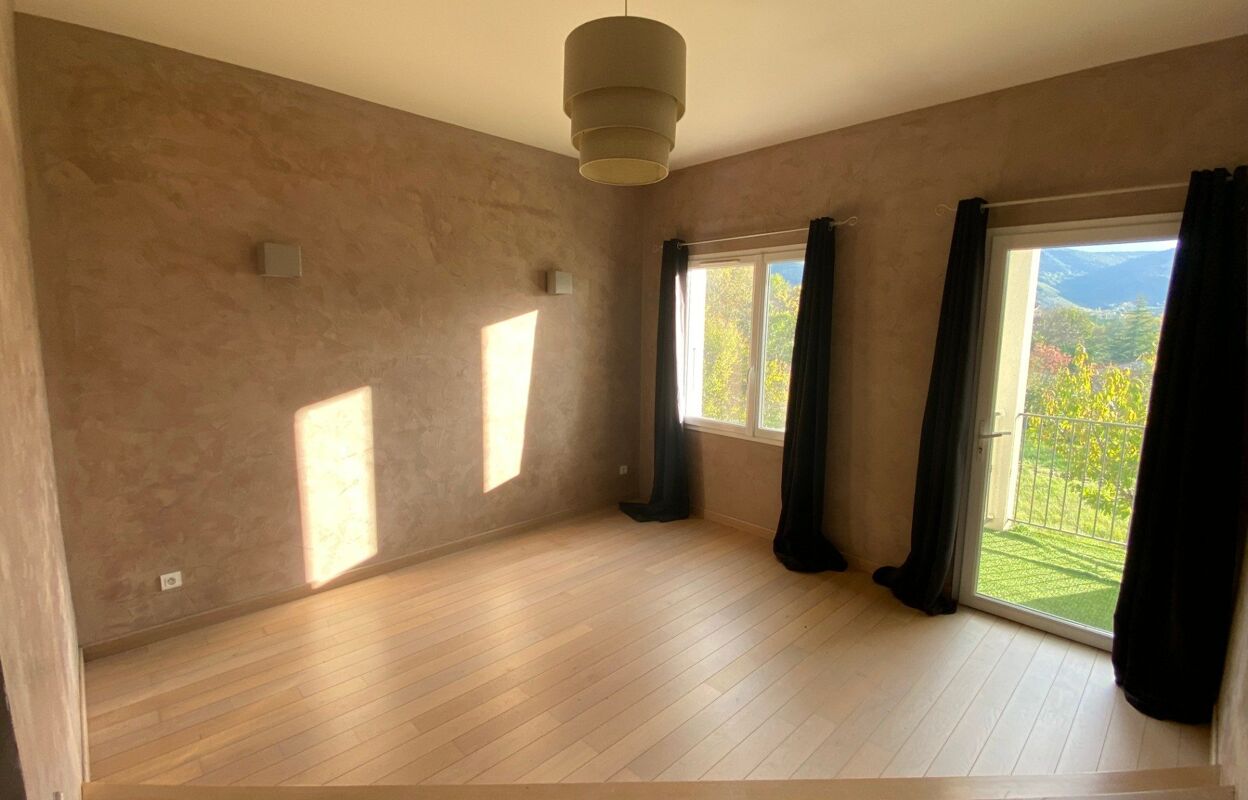 maison 6 pièces 163 m2 à vendre à Privas (07000)