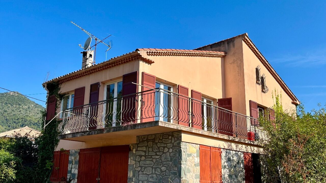 maison 4 pièces 87 m2 à vendre à Tourrette-Levens (06690)