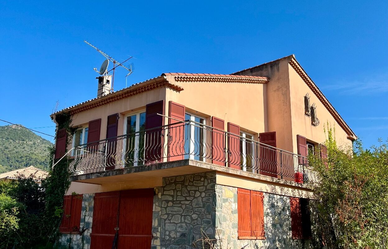 maison 4 pièces 87 m2 à vendre à Tourrette-Levens (06690)