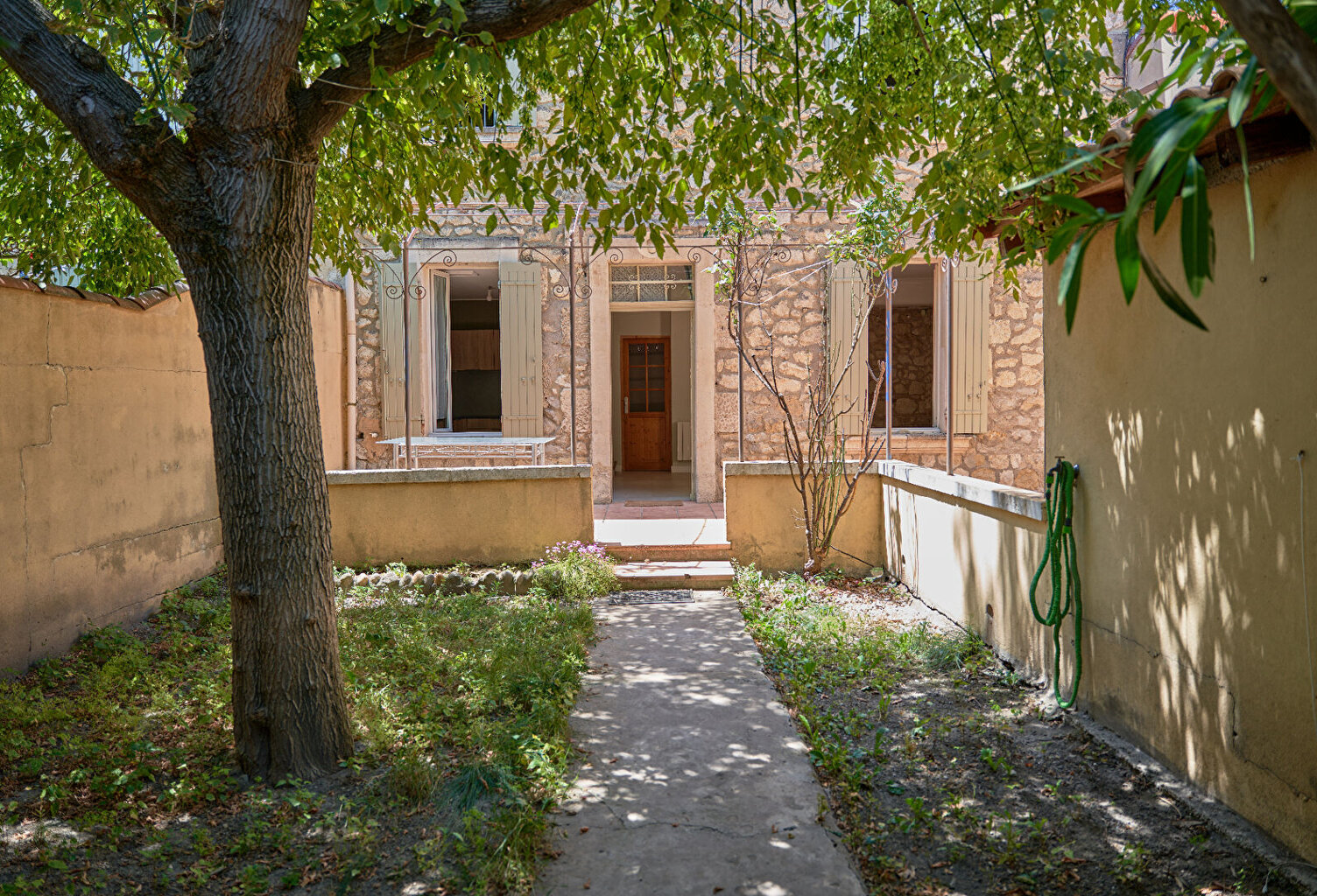 Maison Avignon 3 pièce(s) garage et jardin de curé — photo 1