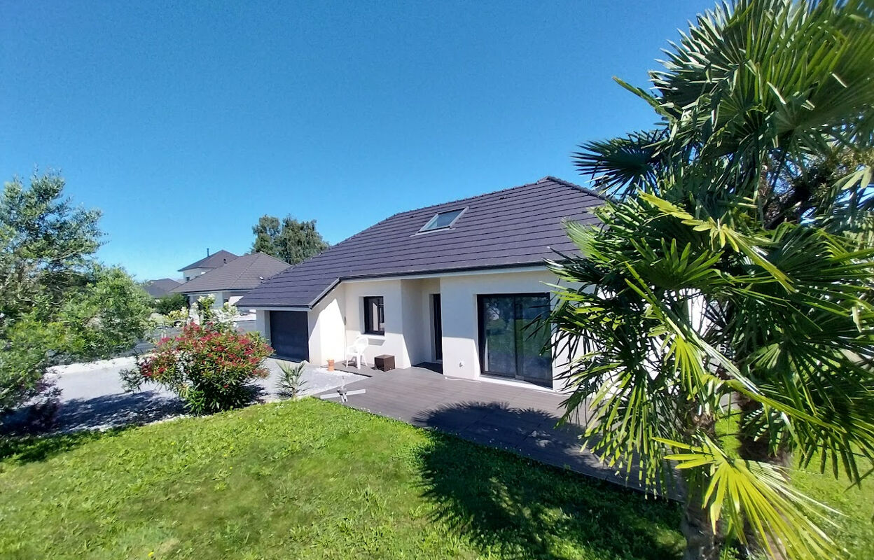 maison 5 pièces 140 m2 à vendre à Bénéjacq (64800)