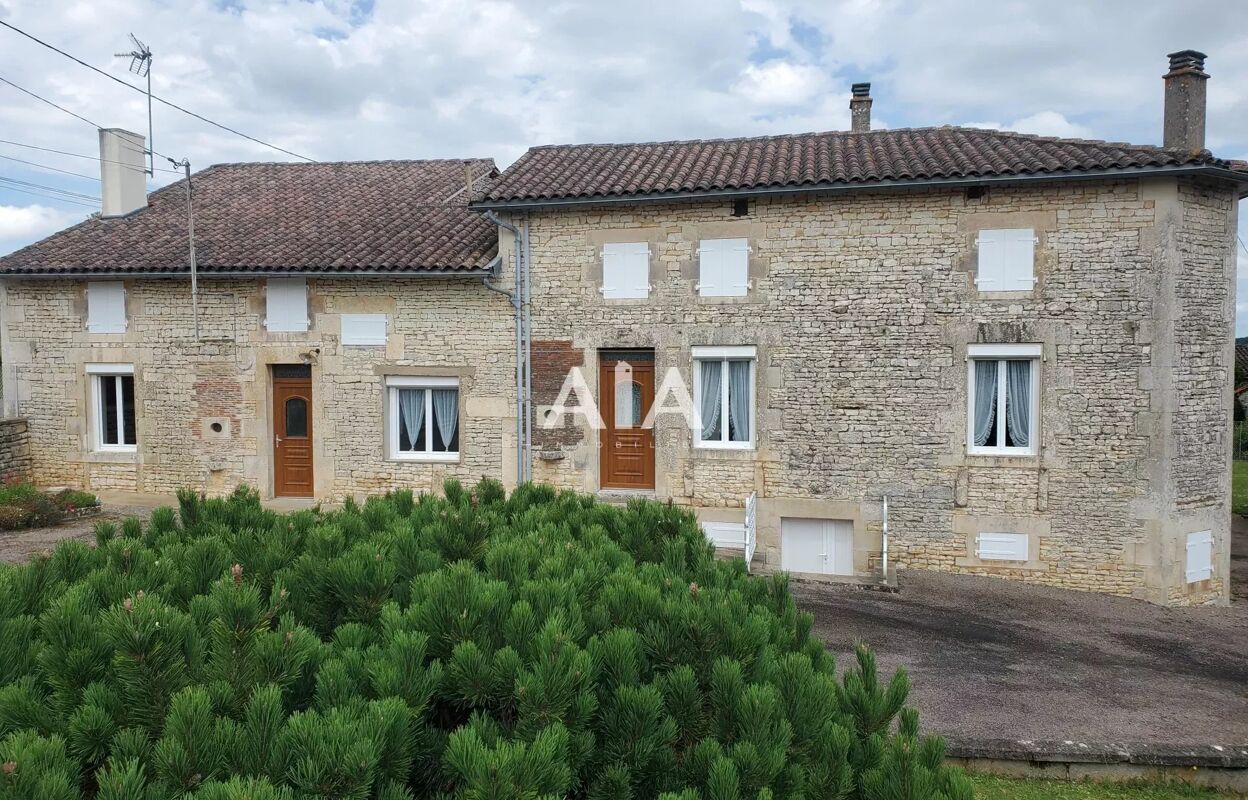 maison 4 pièces 105 m2 à vendre à Poursac (16700)