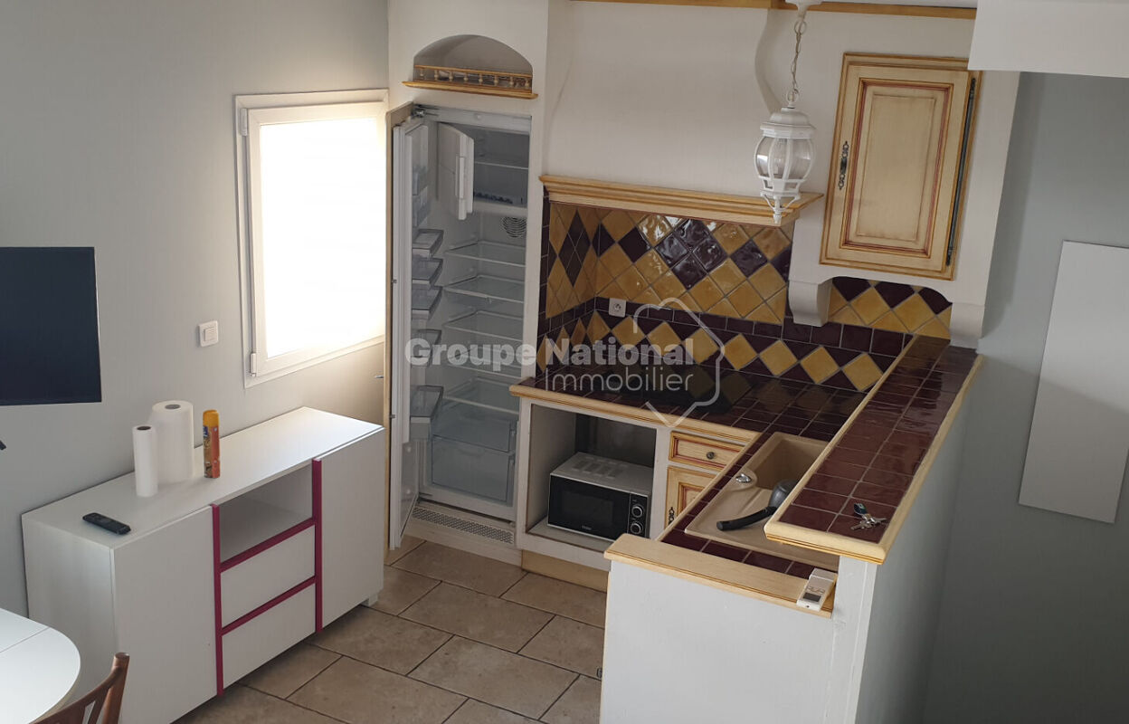 appartement 2 pièces 34 m2 à louer à Nîmes (30000)