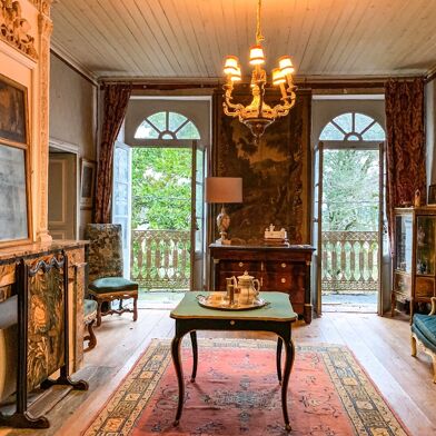 Maison 10 pièces 285000 €