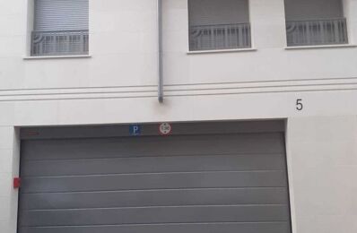 garage  pièces 15 m2 à louer à Clichy (92110)