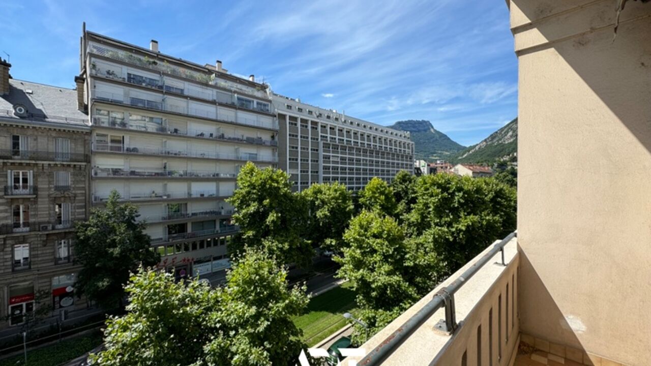 appartement 3 pièces 89 m2 à vendre à Grenoble (38000)