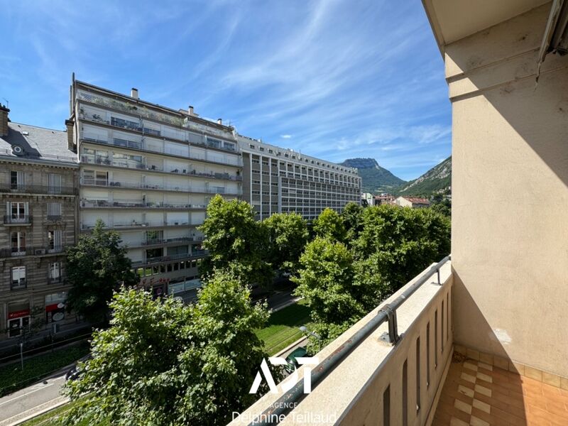 Grenoble Appartement 3 pièces 89 m²