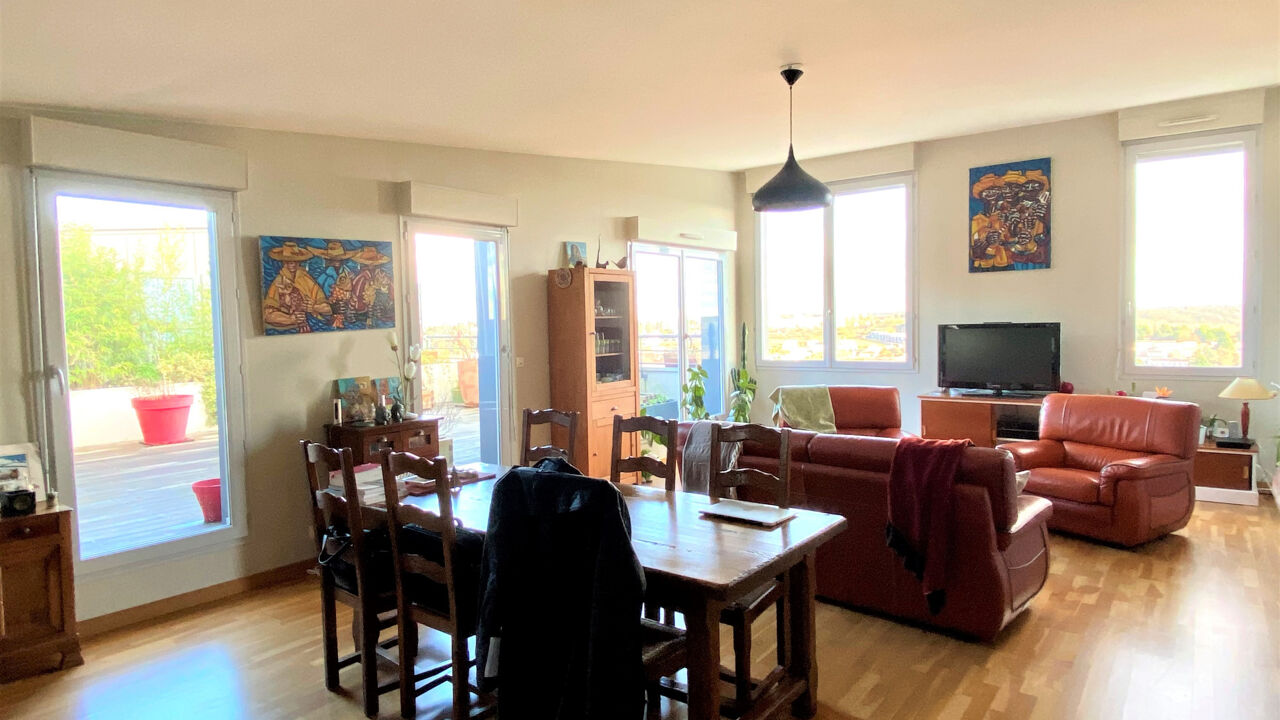 appartement 4 pièces 118 m2 à louer à Poitiers (86000)