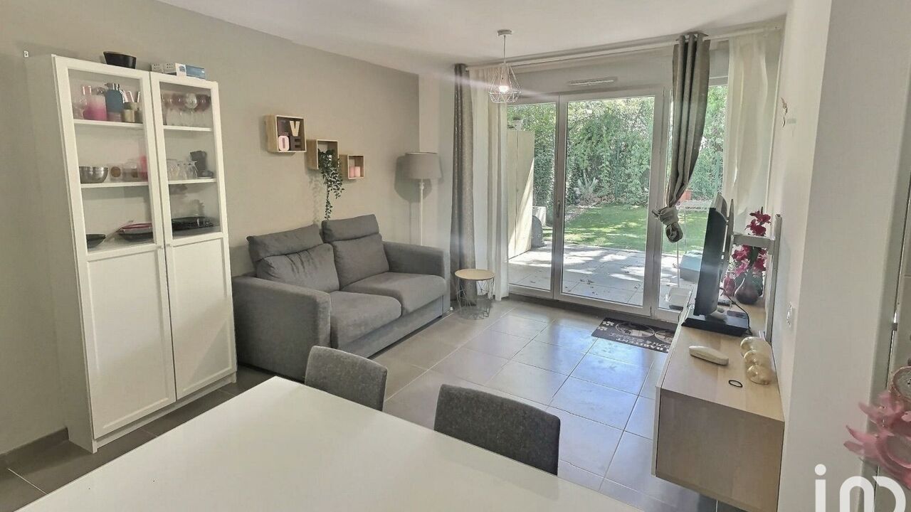 appartement 2 pièces 42 m2 à vendre à Rousset (13790)