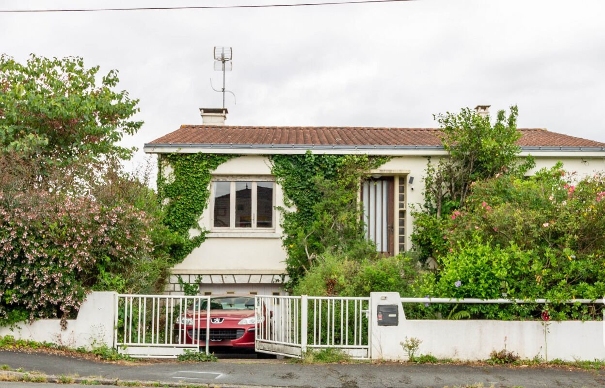 maison 5 pièces 145 m2 à vendre à La Roche-sur-Yon (85000)