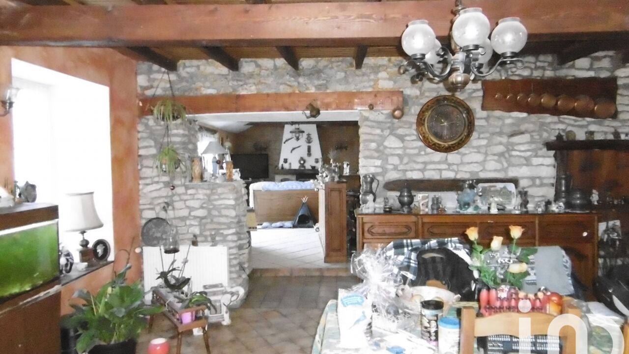 maison 10 pièces 186 m2 à vendre à Saint-Maurice-Colombier (25260)