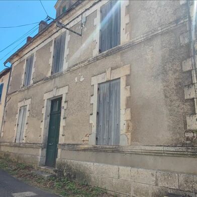 Maison 10 pièces 69900 €