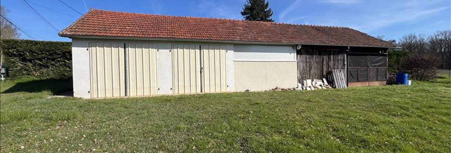 Garage   m² à vendre à Thaumiers (18210)