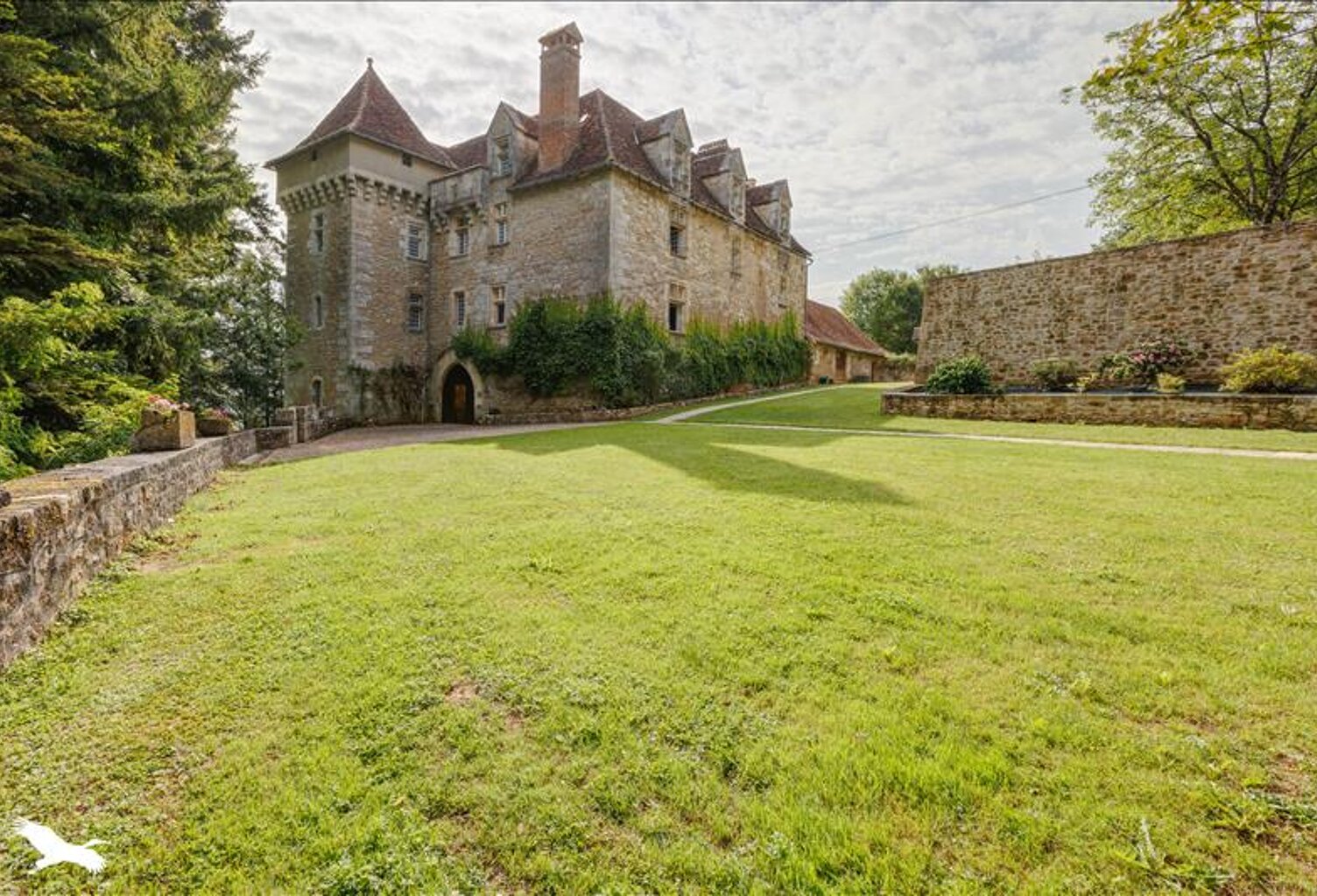 Château de 10 pièces principales — photo 1