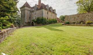 Maison 10 Pièces 490 m² à vendre à Meyssac (19500)