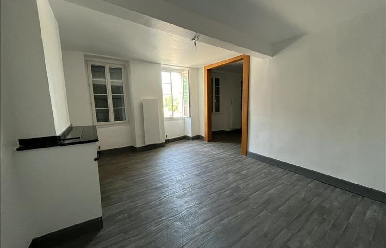 immeuble  pièces  m2 à vendre à La Bastide-de-Sérou (09240)