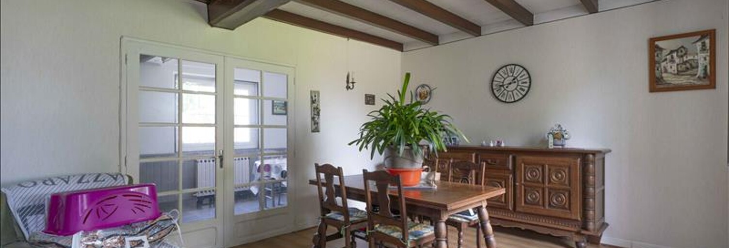 Maison 10 Pièces 251 m² à vendre à Clam (17500)